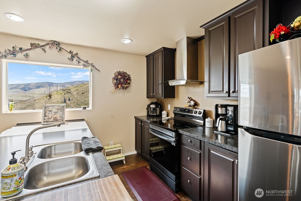 486 Elk Ridge Lane , Selah, WA 98942