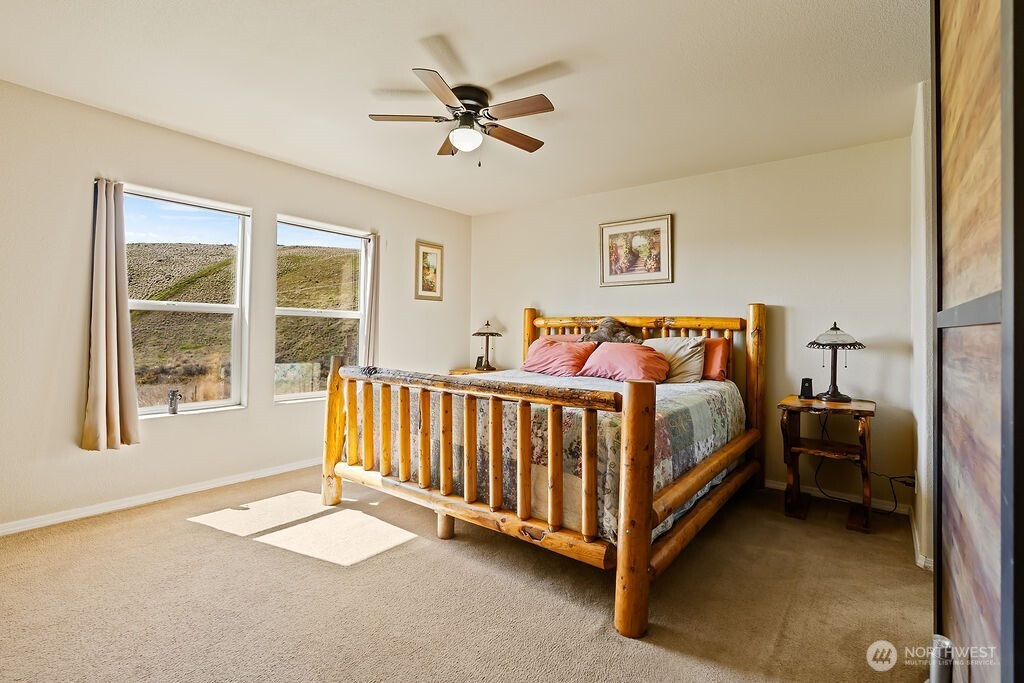 486 Elk Ridge Lane , Selah, WA 98942