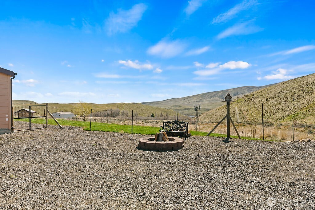 486 Elk Ridge Lane , Selah, WA 98942