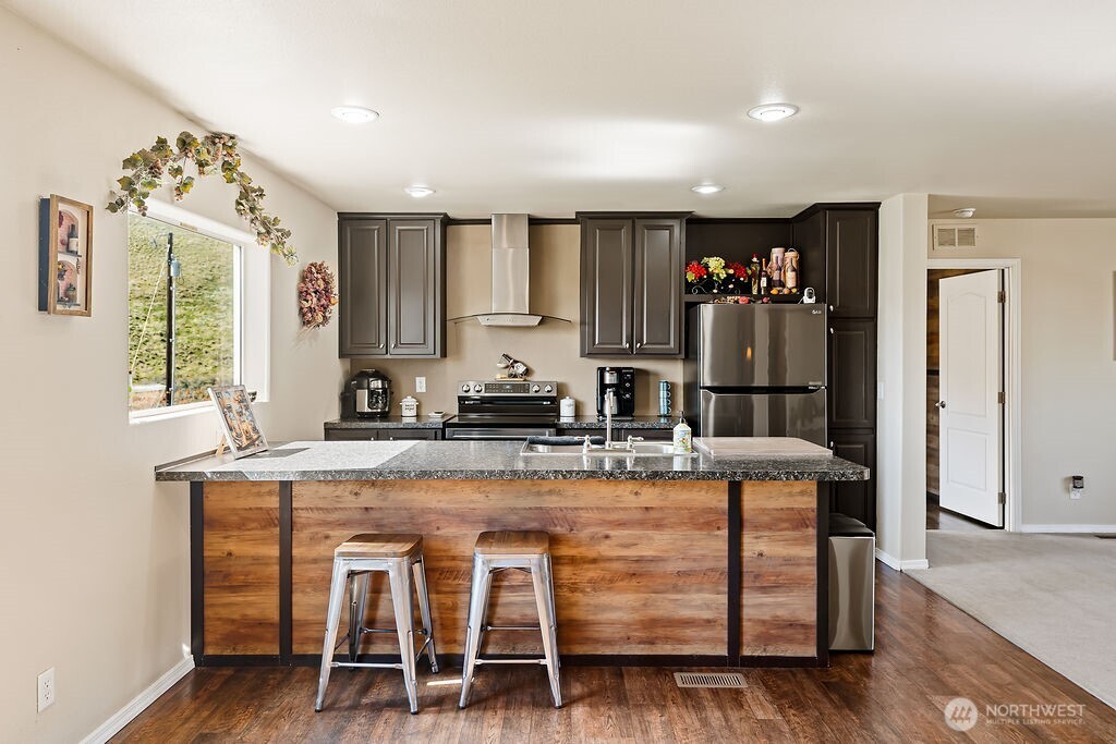 486 Elk Ridge Lane , Selah, WA 98942