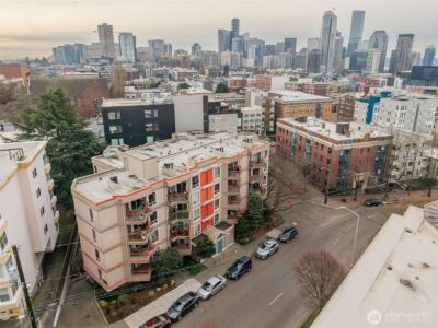 711 E Denny Way #306, Seattle, WA 98122 - Photo 23