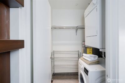 711 E Denny Way #306, Seattle, WA 98122 - Photo 10