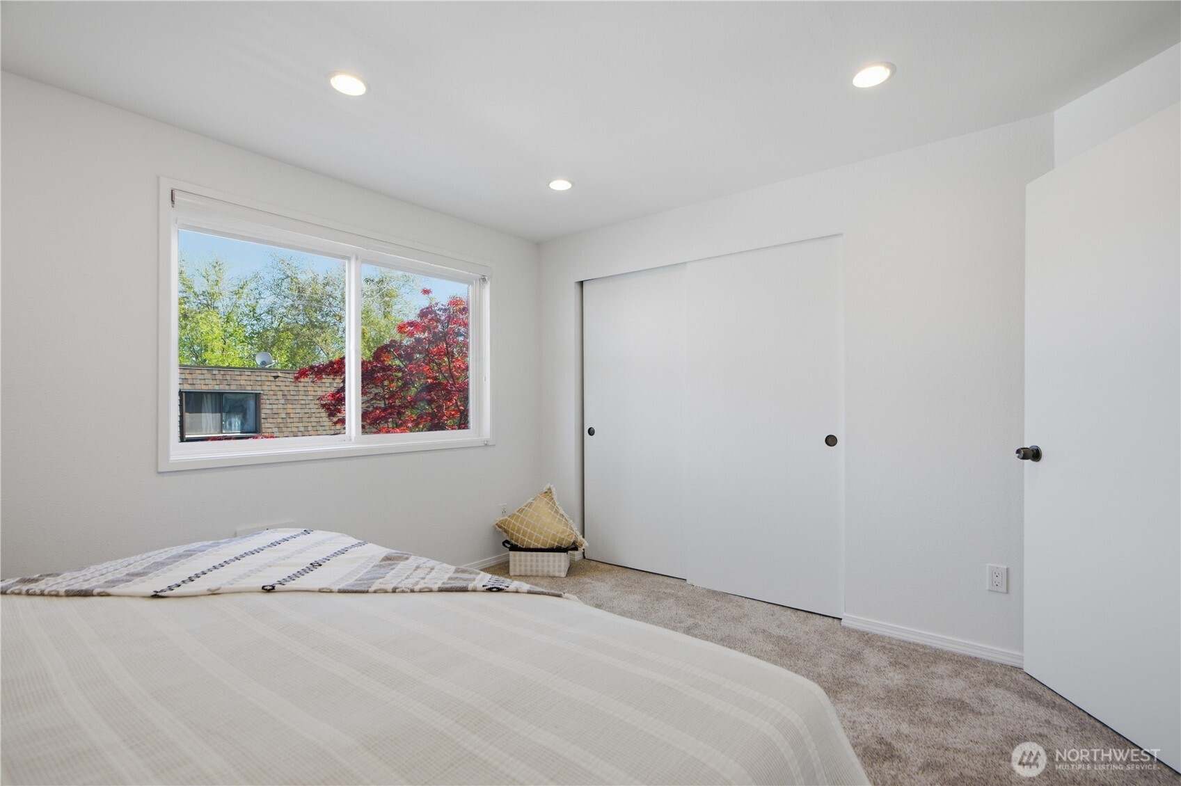 131 146th Avenue SE, Bellevue, WA 98007