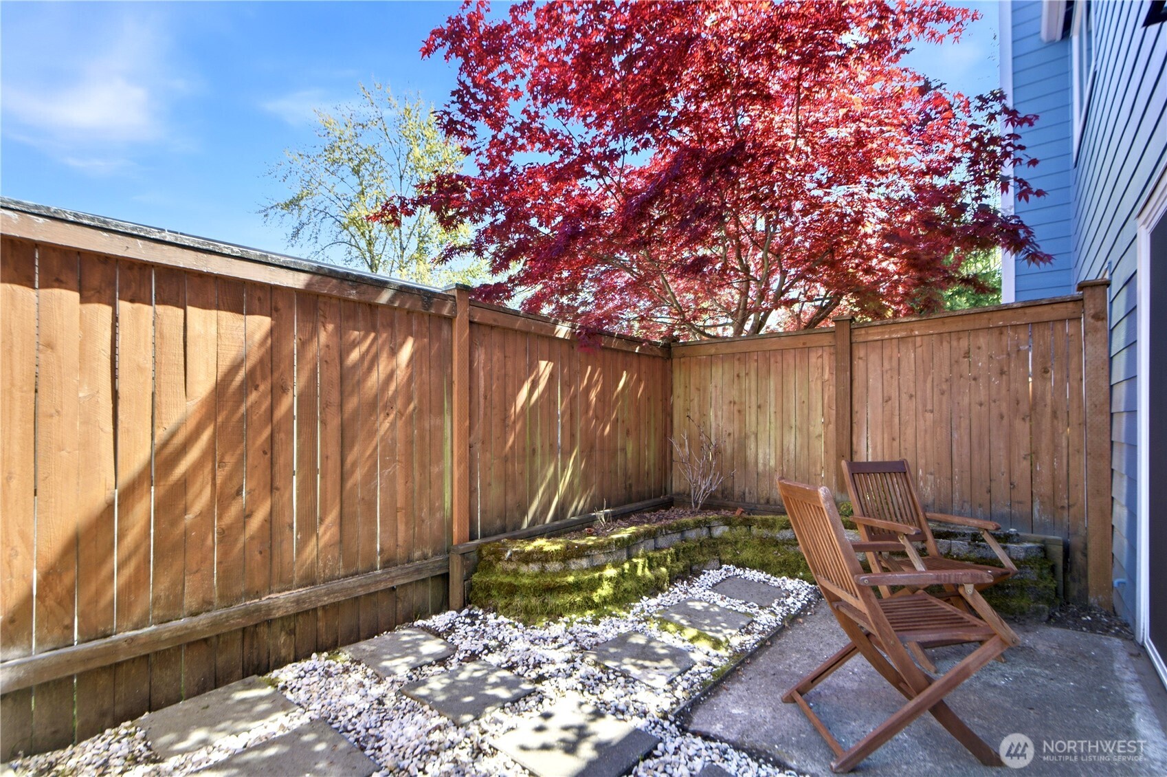 131 146th Avenue SE, Bellevue, WA 98007