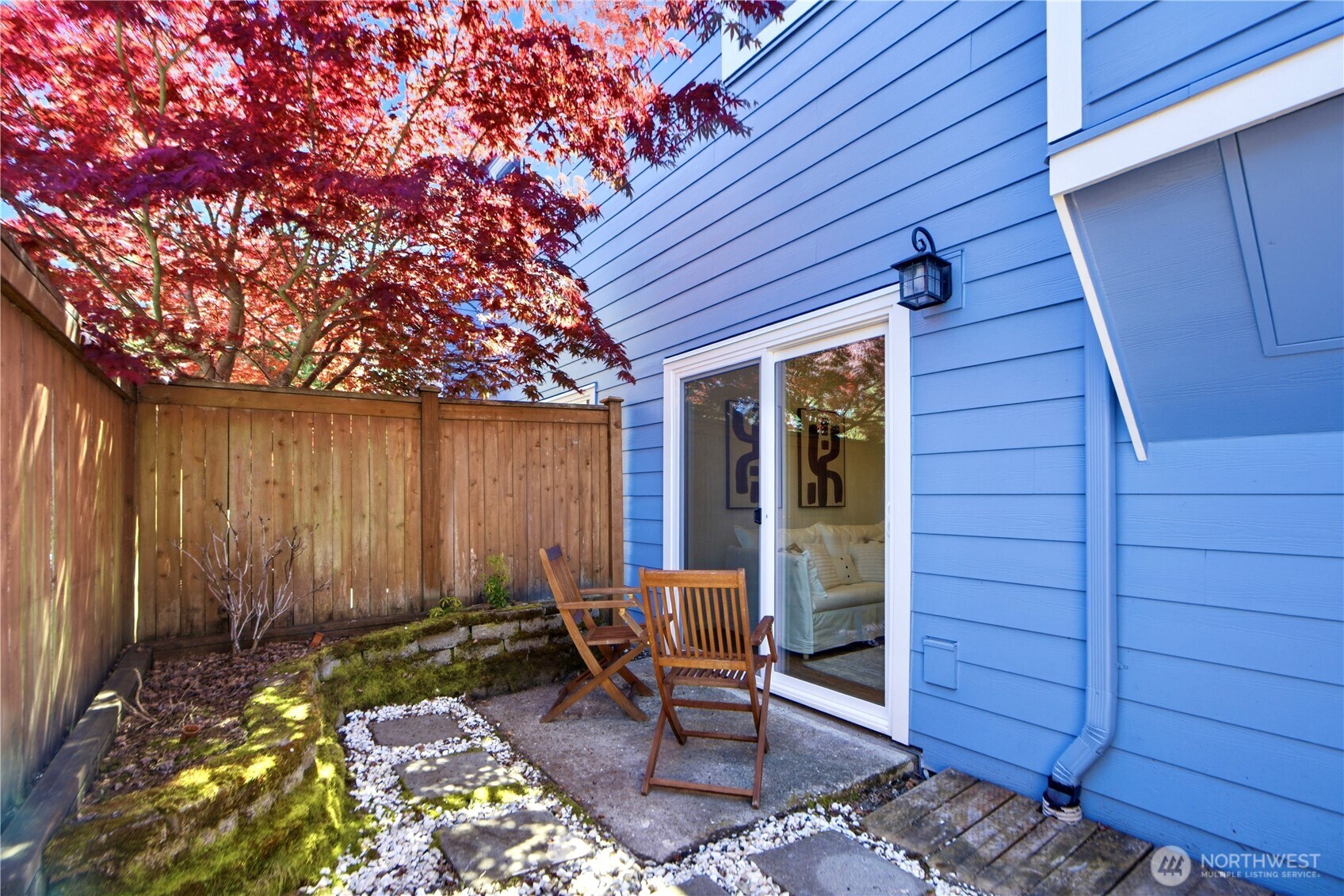 131 146th Avenue SE, Bellevue, WA 98007