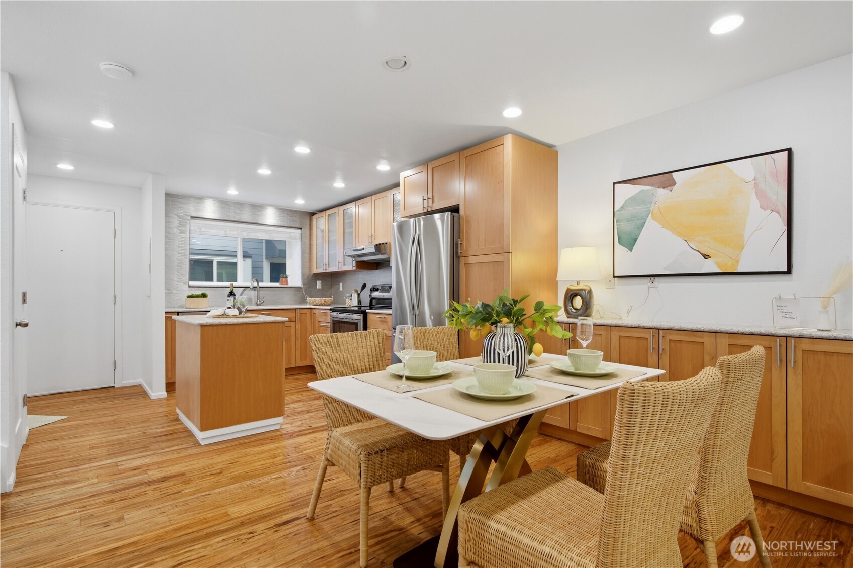 131 146th Avenue SE, Bellevue, WA 98007