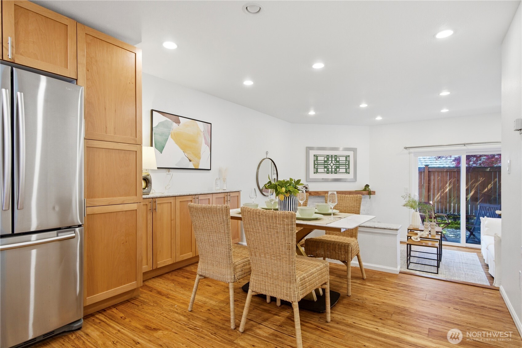 131 146th Avenue SE, Bellevue, WA 98007