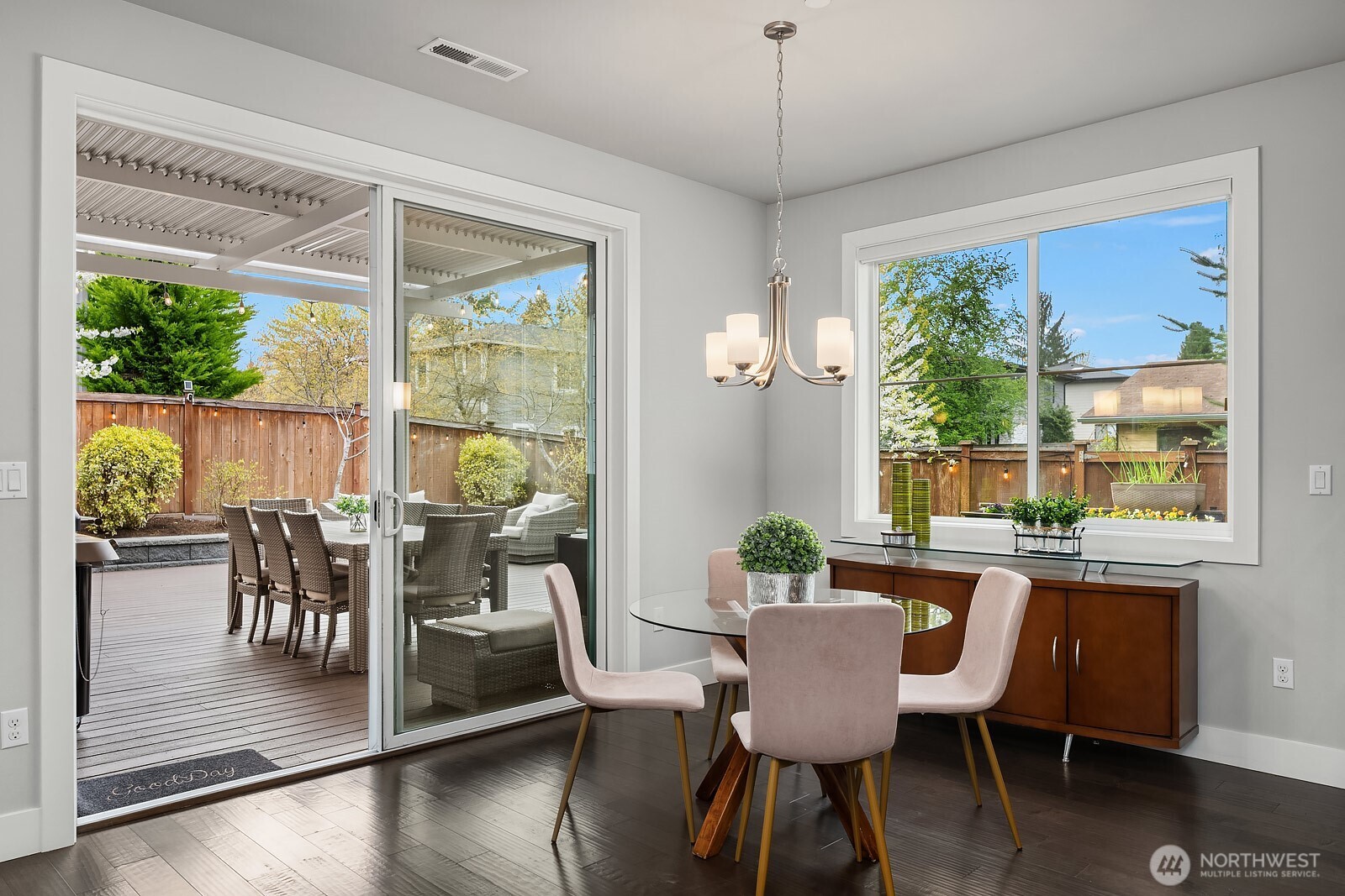 10315 134th Place NE, Kirkland, WA 98033-4739