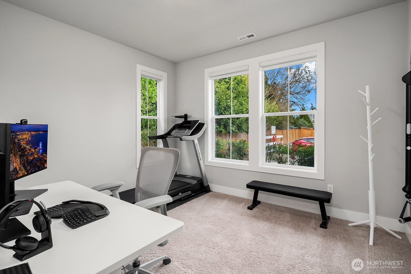 10315 134th Place NE, Kirkland, WA 98033-4739