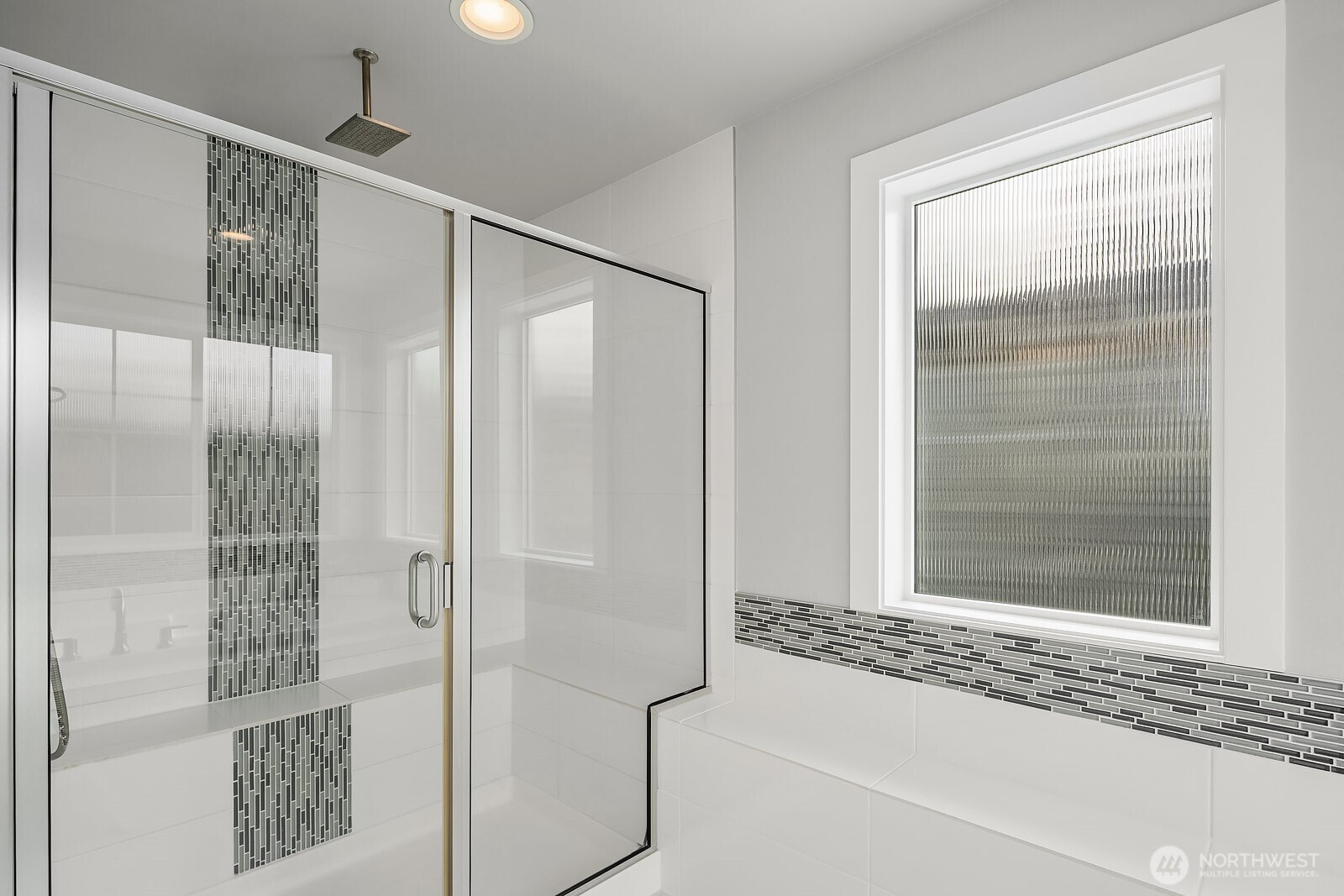 10315 134th Place NE, Kirkland, WA 98033-4739