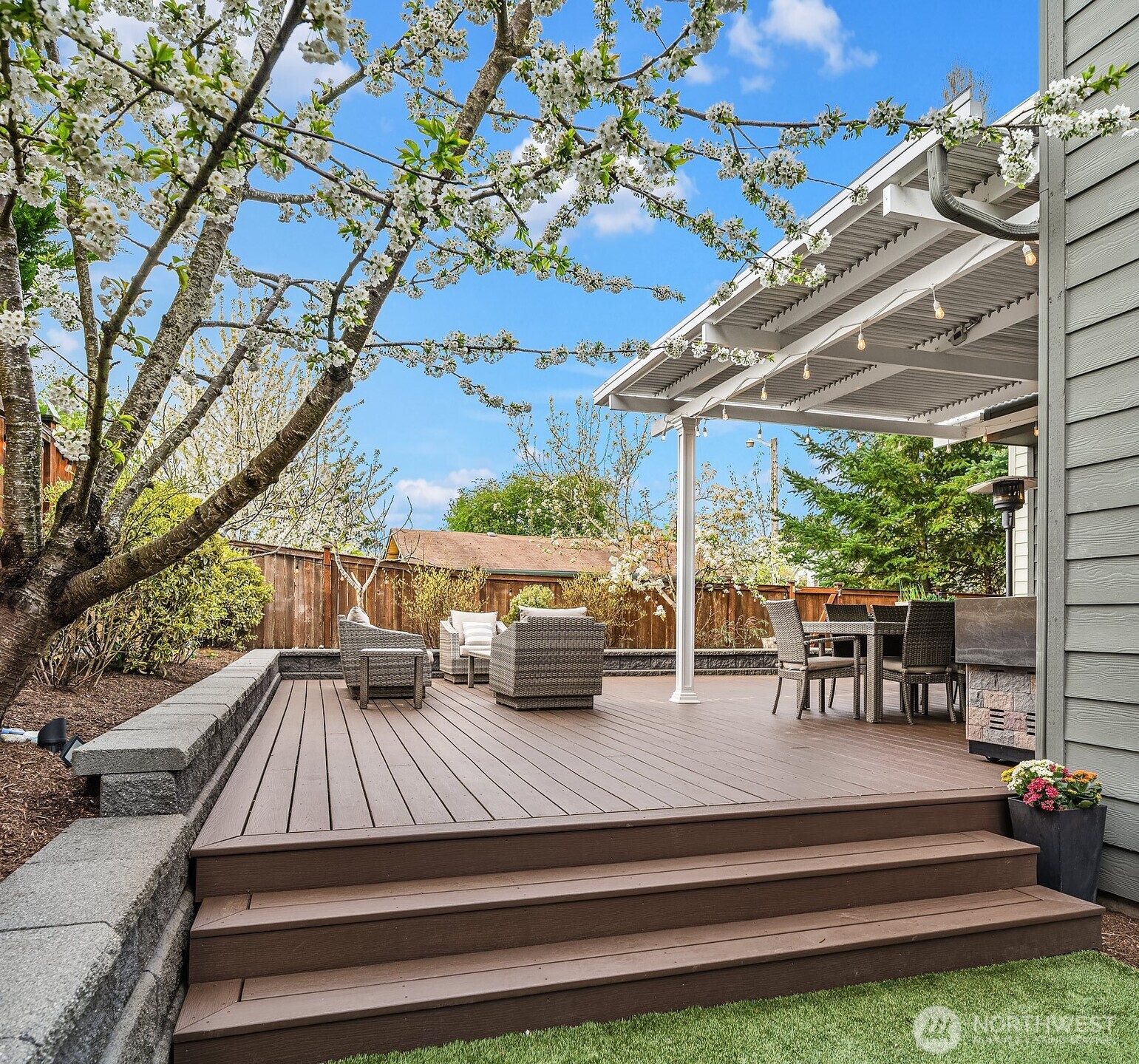 10315 134th Place NE, Kirkland, WA 98033-4739