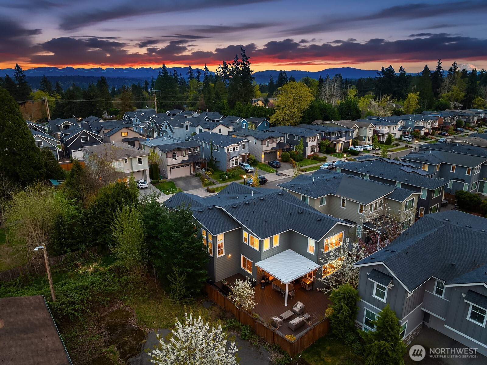 10315 134th Place NE, Kirkland, WA 98033-4739