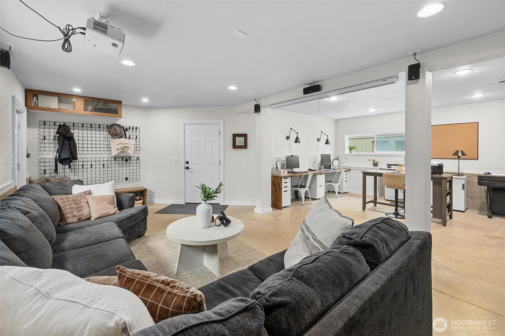 38170 SE Cedar Street , Snoqualmie, WA 98065