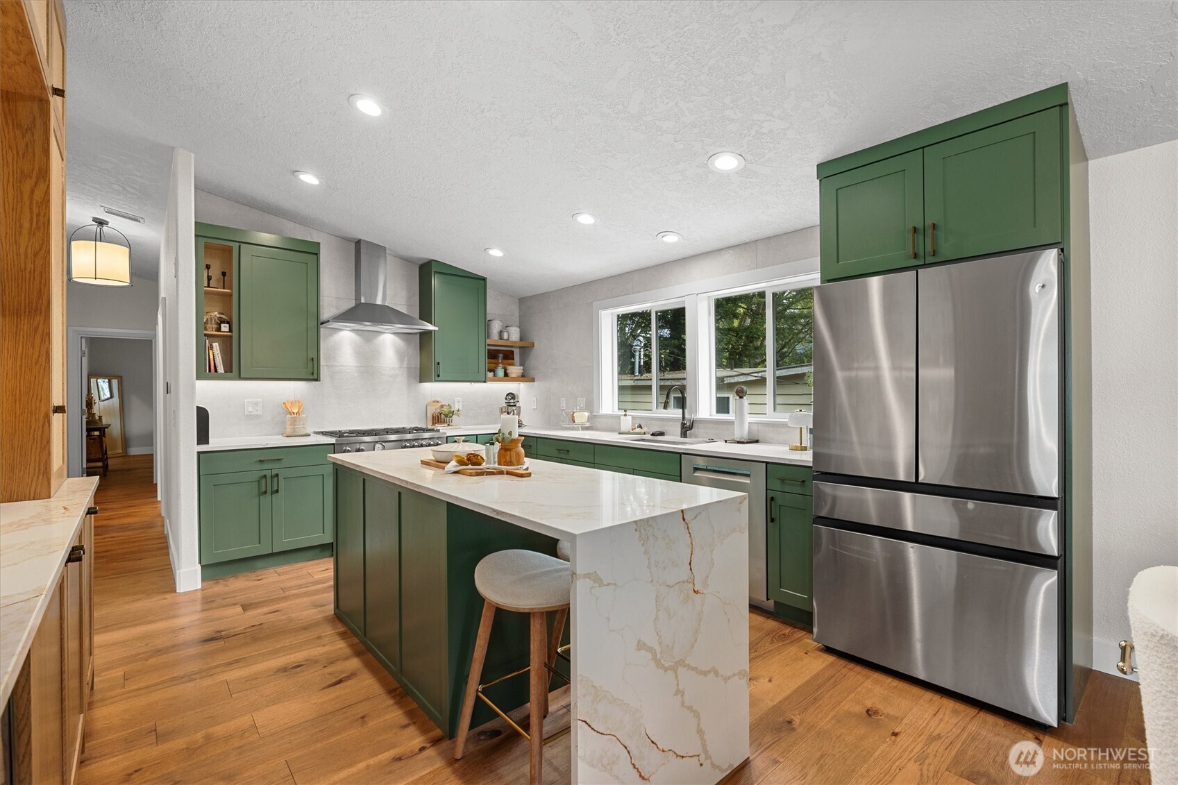 38170 SE Cedar Street , Snoqualmie, WA 98065