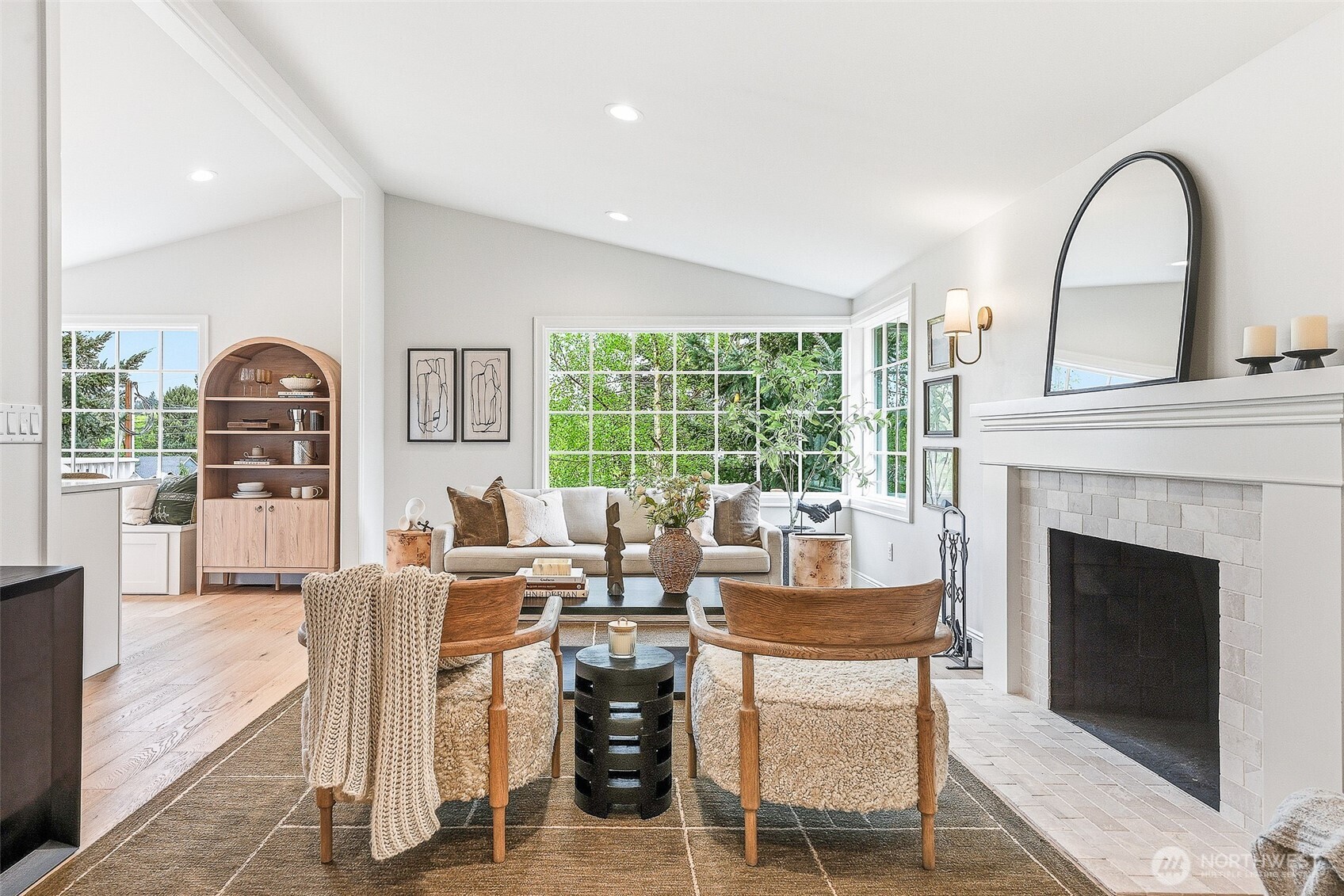 10002 9th Avenue NW, Seattle, WA 98177