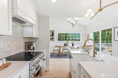 10002 9th Avenue NW, Seattle, WA 98177 - Photo 9