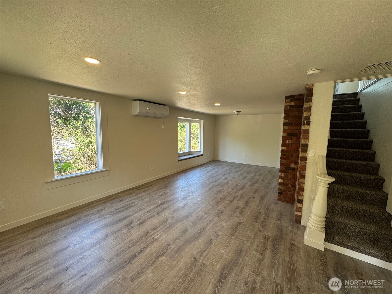725 E Patit Avenue , Dayton, WA 99328