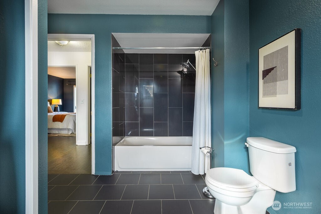 2001 E Yesler #17, Seattle, WA 98122