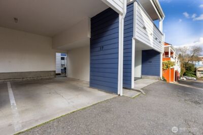 2001 E Yesler #17, Seattle, WA 98122 - Photo 17