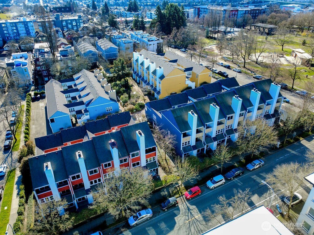 2001 E Yesler #17, Seattle, WA 98122
