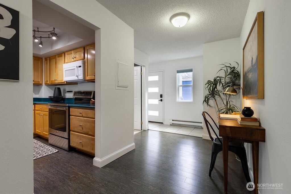 2001 E Yesler #17, Seattle, WA 98122