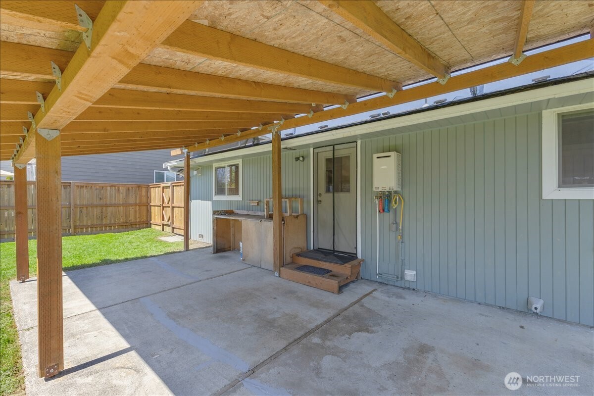128 107th Street SE, Everett, WA 98208