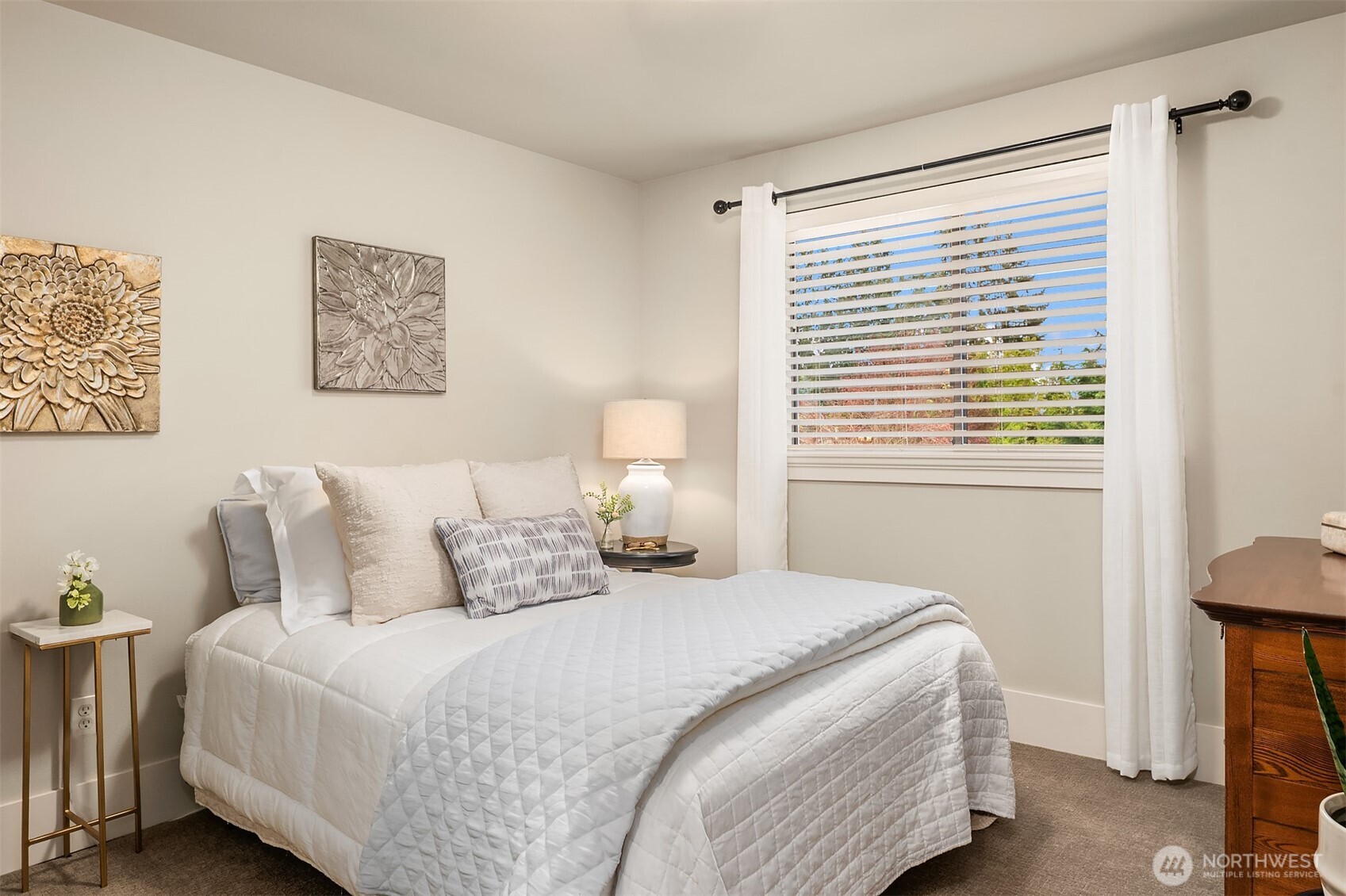 1617 216th Avenue NE, Sammamish, WA 98074