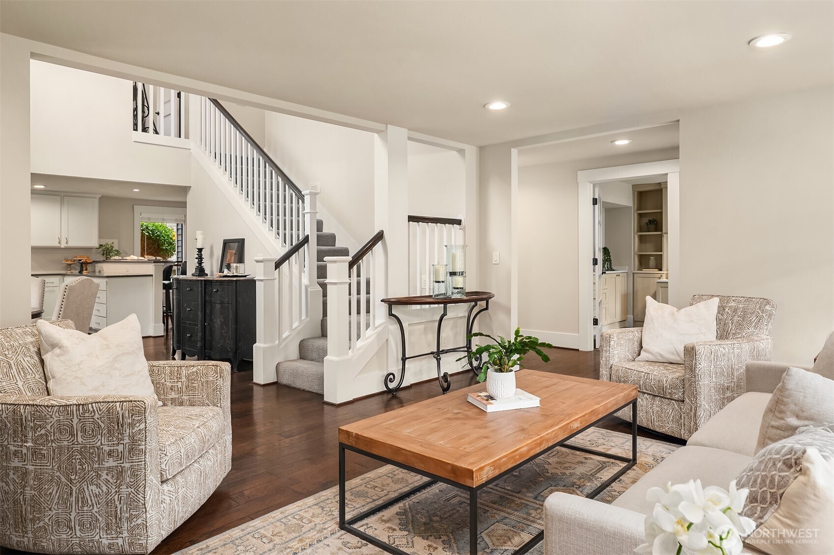 1617 216th Avenue NE, Sammamish, WA 98074