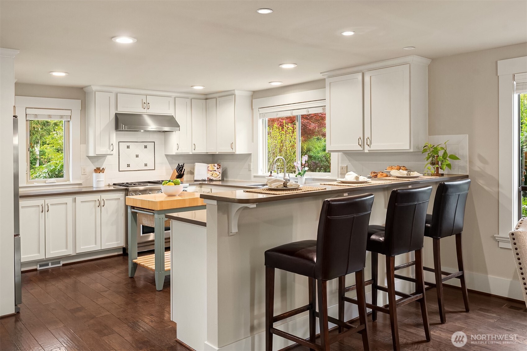 1617 216th Avenue NE, Sammamish, WA 98074