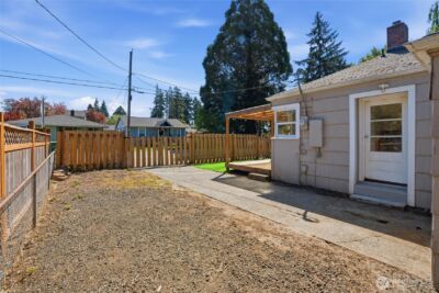 1329 N Cambrian Avenue , Bremerton, WA 98312 - Photo 28