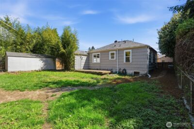 1329 N Cambrian Avenue , Bremerton, WA 98312 - Photo 29