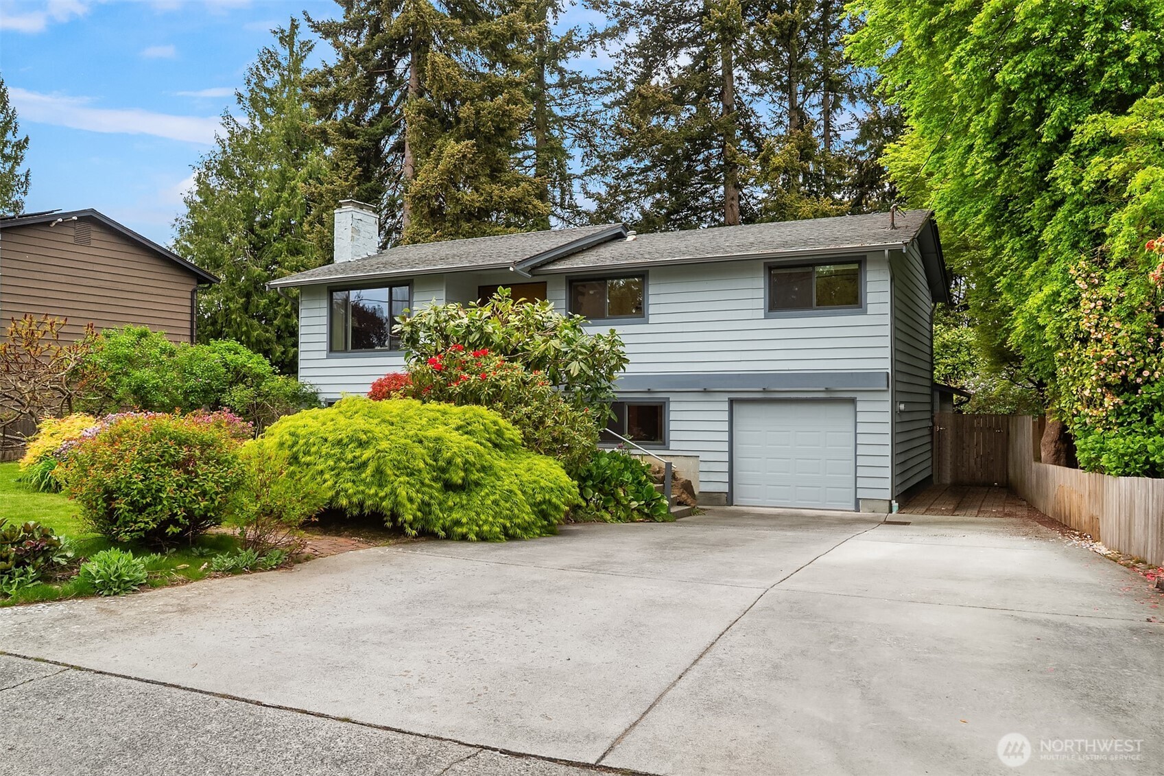 4617 183rd Place SW, Lynnwood, WA 98037