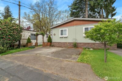 24222 54th Avenue W #17, Mountlake Terrace, WA 98043 - Photo 1