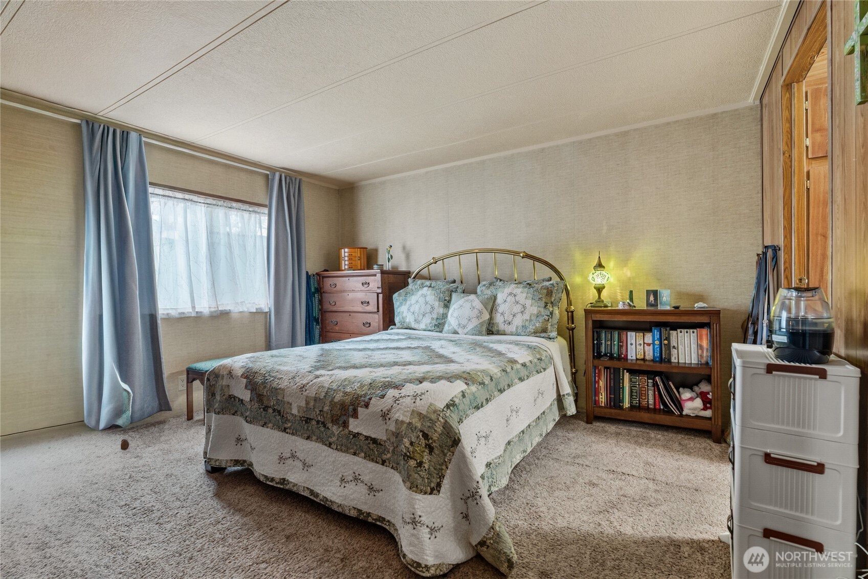 24222 54th Avenue W #17, Mountlake Terrace, WA 98043