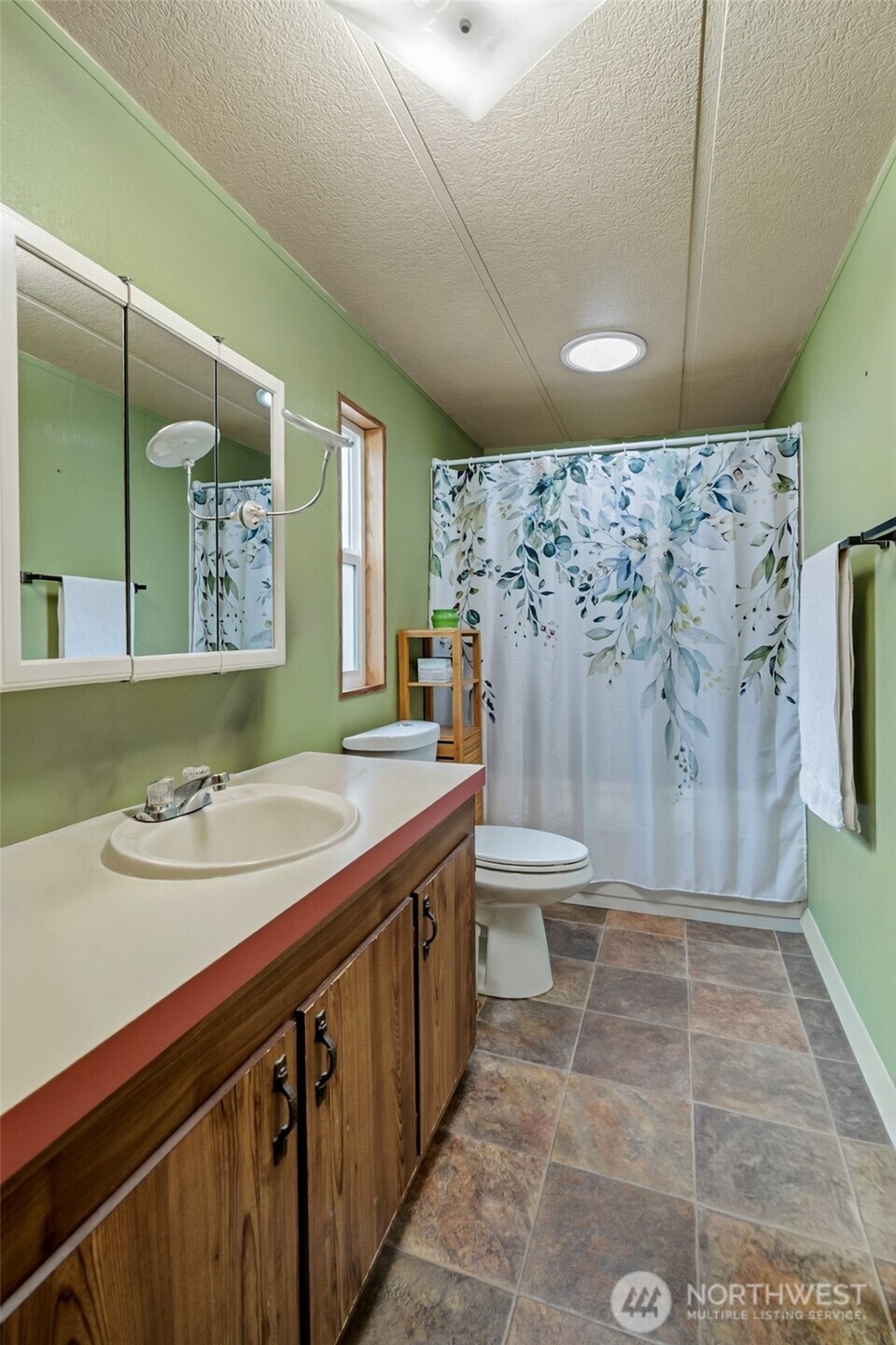 24222 54th Avenue W #17, Mountlake Terrace, WA 98043
