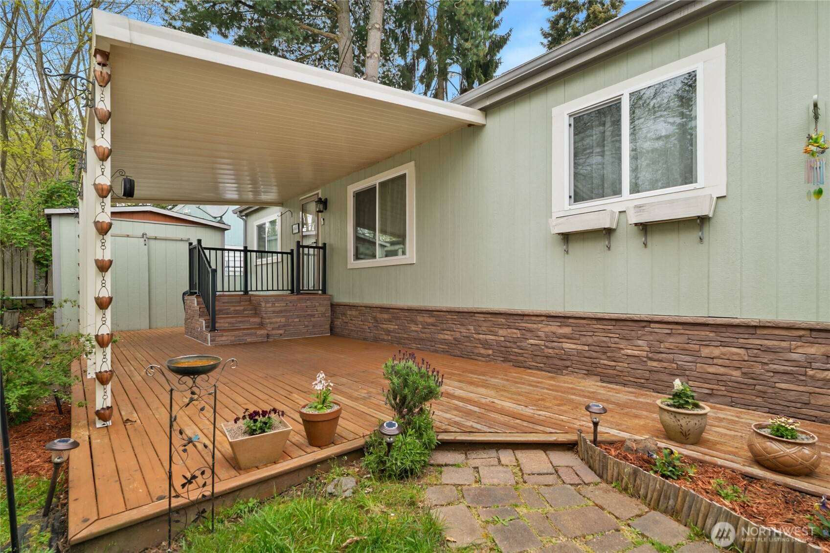 24222 54th Avenue W #17, Mountlake Terrace, WA 98043
