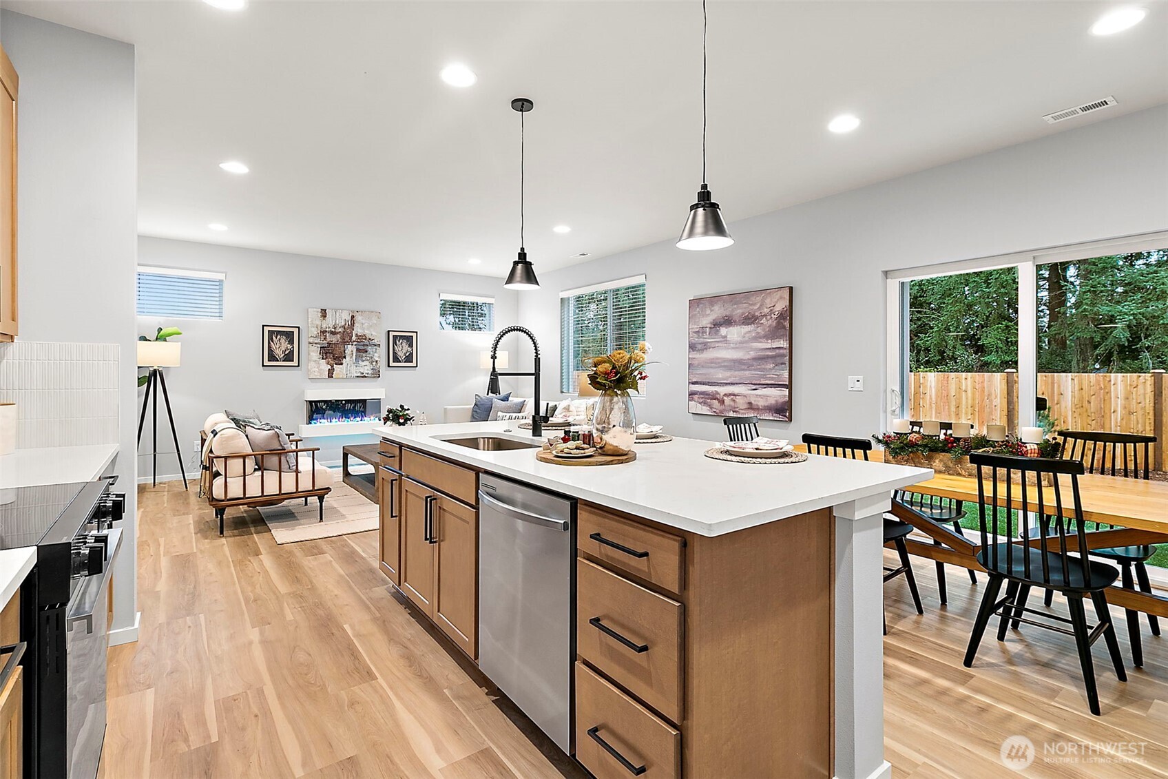 24515 111th Avenue SE, Kent, WA 98030