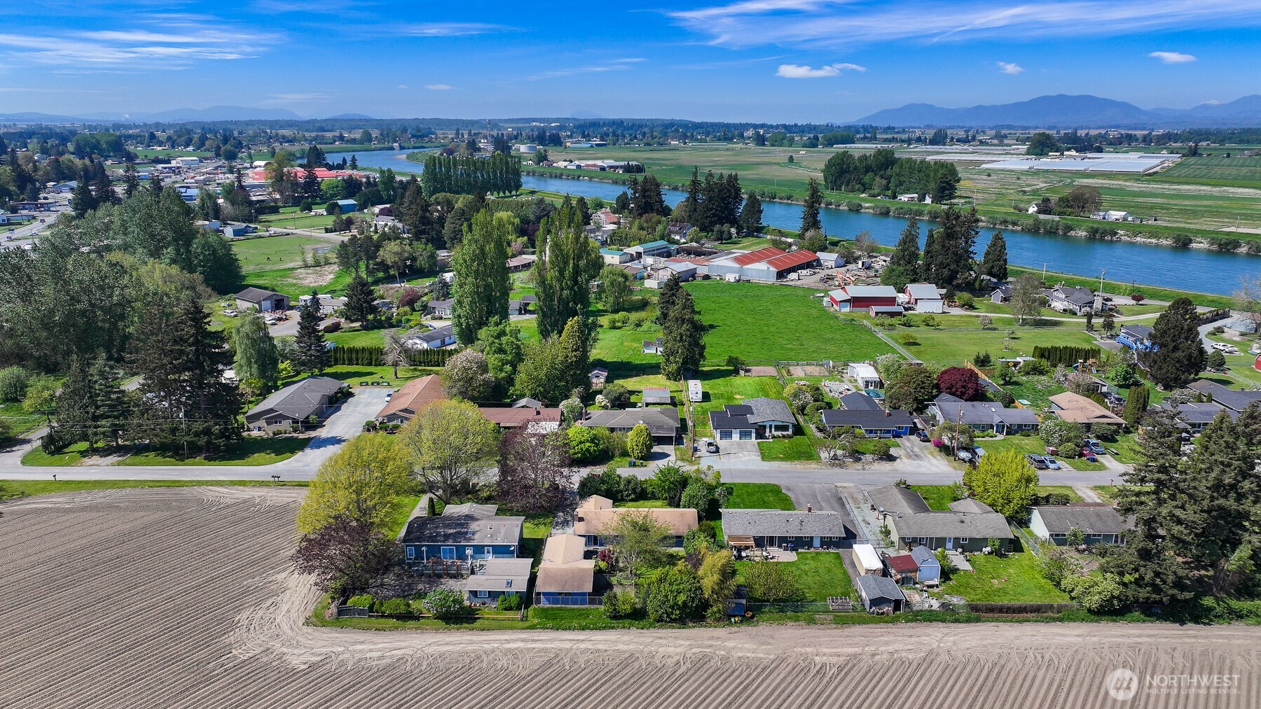 18114 Moores Garden Road , Mount Vernon, WA 98273