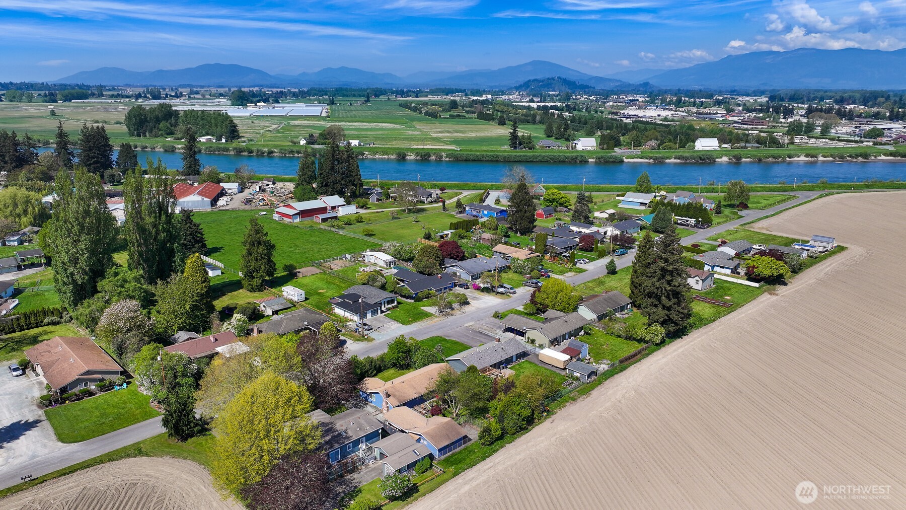18114 Moores Garden Road , Mount Vernon, WA 98273