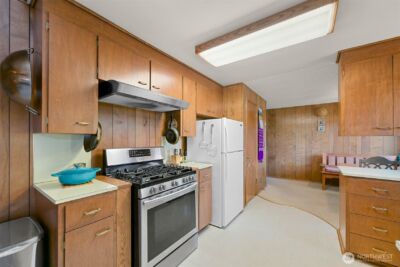18114 Moores Garden Road , Mount Vernon, WA 98273 - Photo 10