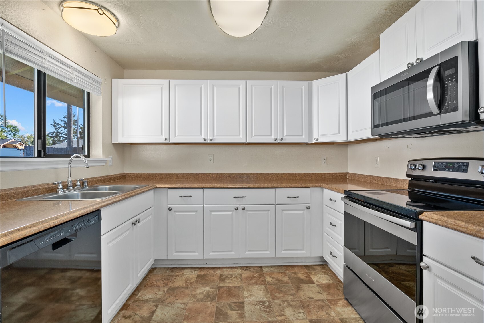 4051 S 38th Street , Tacoma, WA 98409