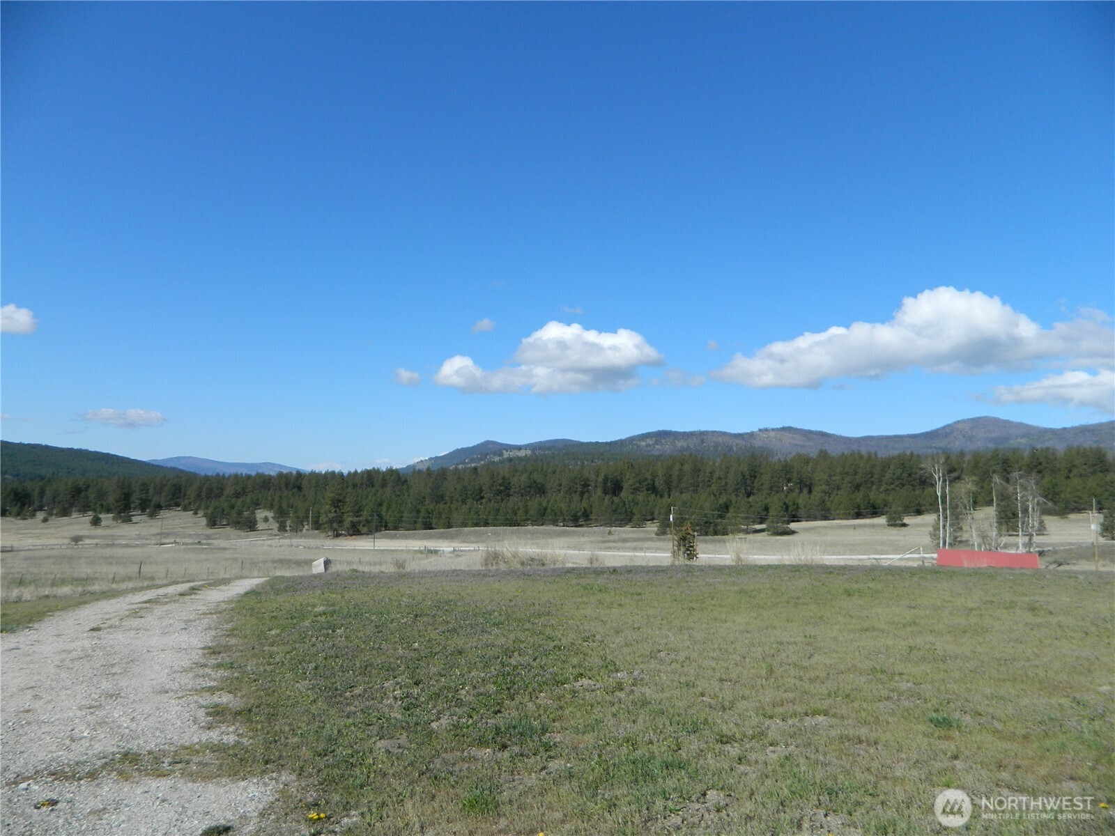 100 Summer , Tonasket, WA 98855
