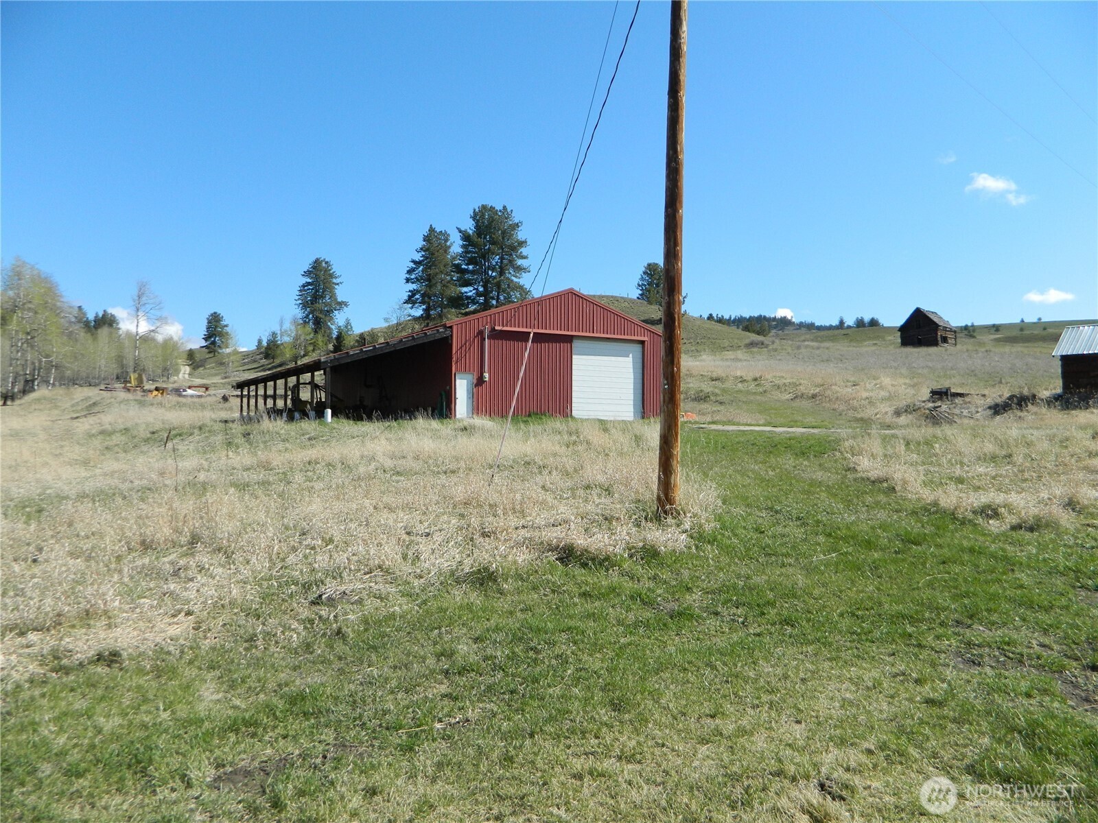 100 Summer , Tonasket, WA 98855