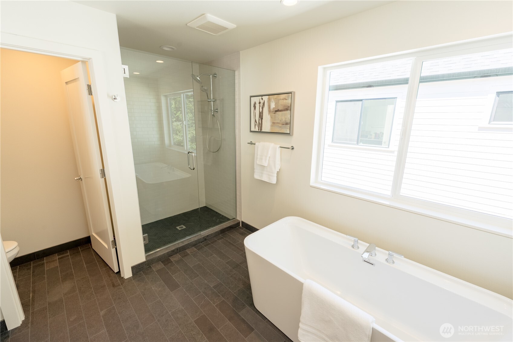 13540 39th Avenue NE #B, Seattle, WA 98125