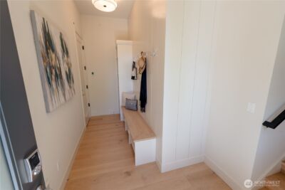 13540 39th Avenue NE #B, Seattle, WA 98125 - Photo 2