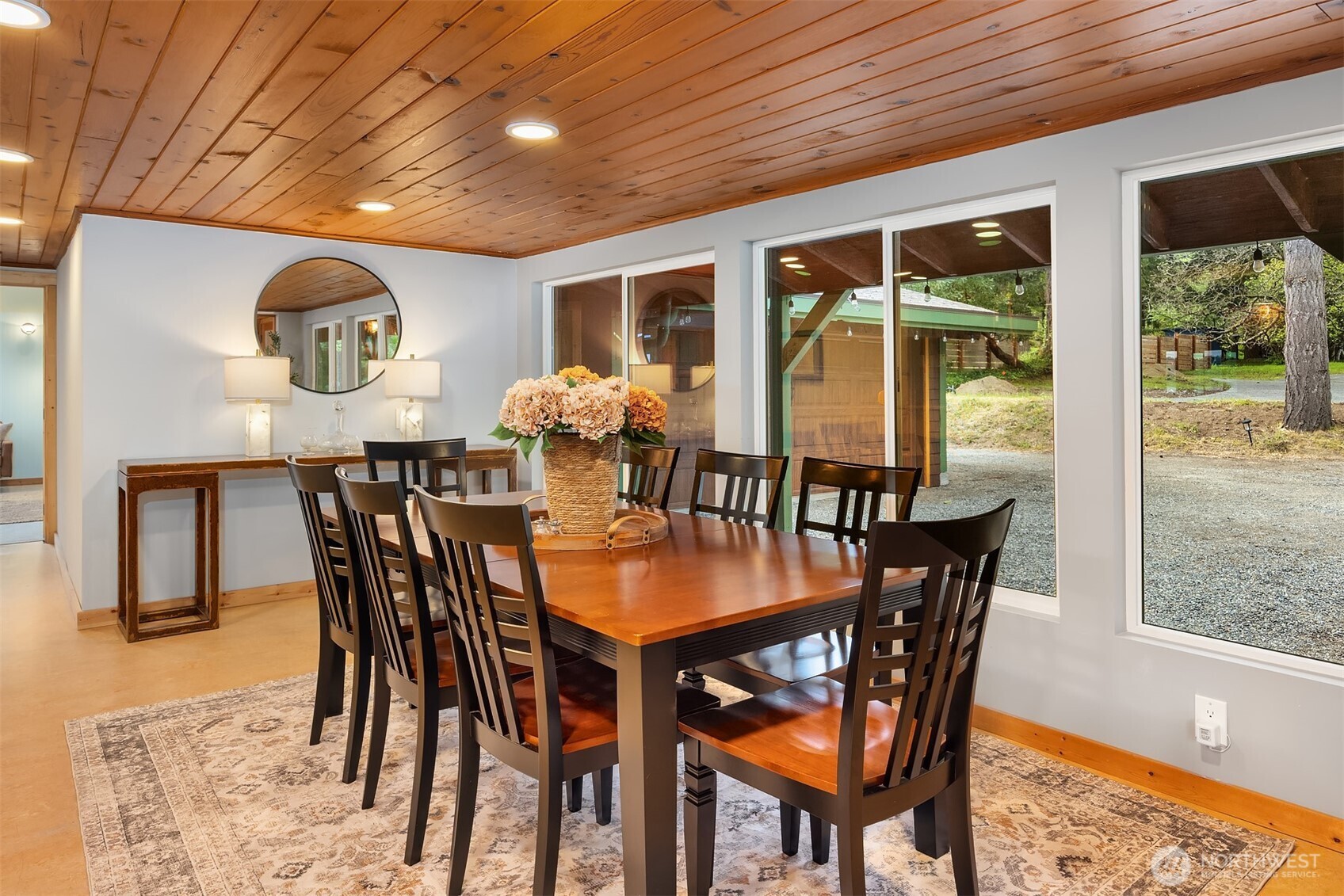 13725 SW Pohl Road , Vashon, WA 98070