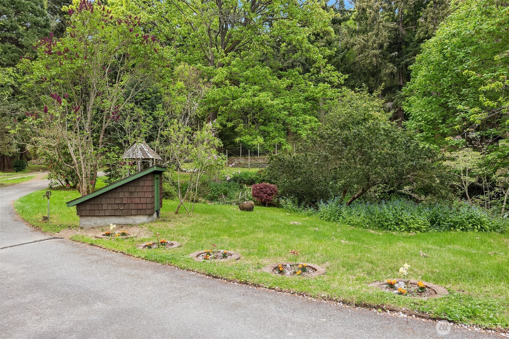 13725 SW Pohl Road , Vashon, WA 98070