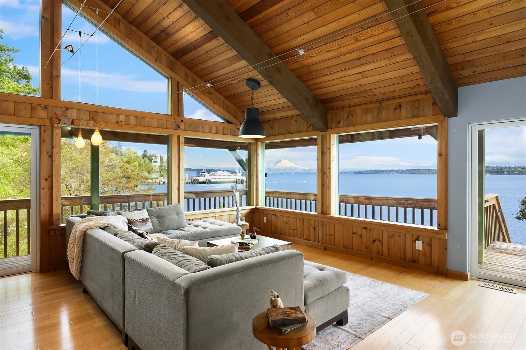 13725 SW Pohl Road , Vashon, WA 98070