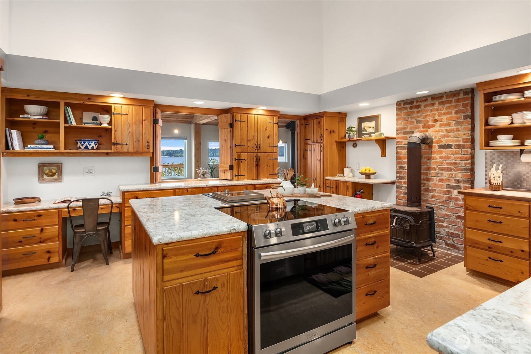 13725 SW Pohl Road , Vashon, WA 98070