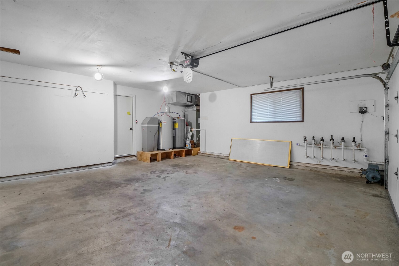 306 N Crestview Drive , Moses Lake, WA 98837